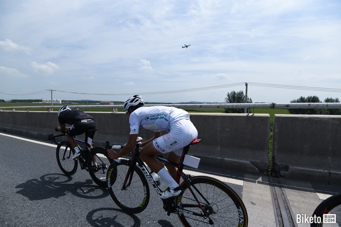 泛亚电竞平台:父母如何与孩子沟通?(图2) 泛亚电竞